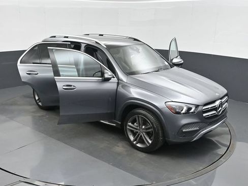 Used 2020 Mercedes-Benz GLE 350 w/ Premium Package image 40