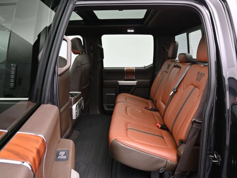 Used 2020 Ford F250 King Ranch w/ King Ranch Ultimate Package AWD/4WD image 11
