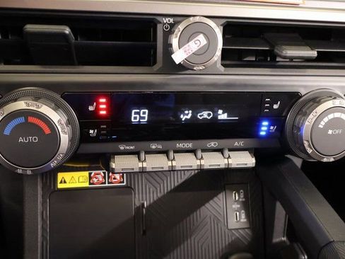 New 2025 Toyota 4Runner TRD Off-Road Premium image 20