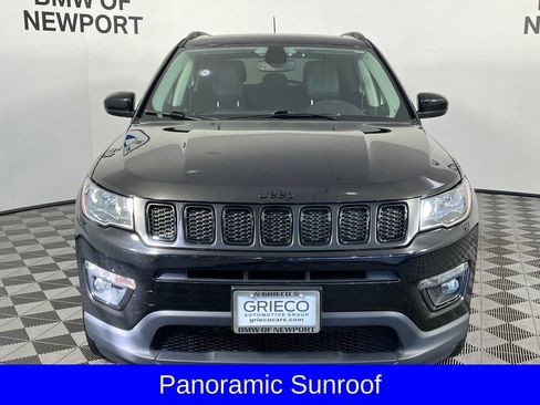 Used 2019 Jeep Compass Latitude AWD/4WD image 7
