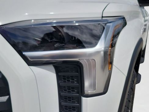 New 2026 Toyota Tundra SR5 AWD/4WD image 9