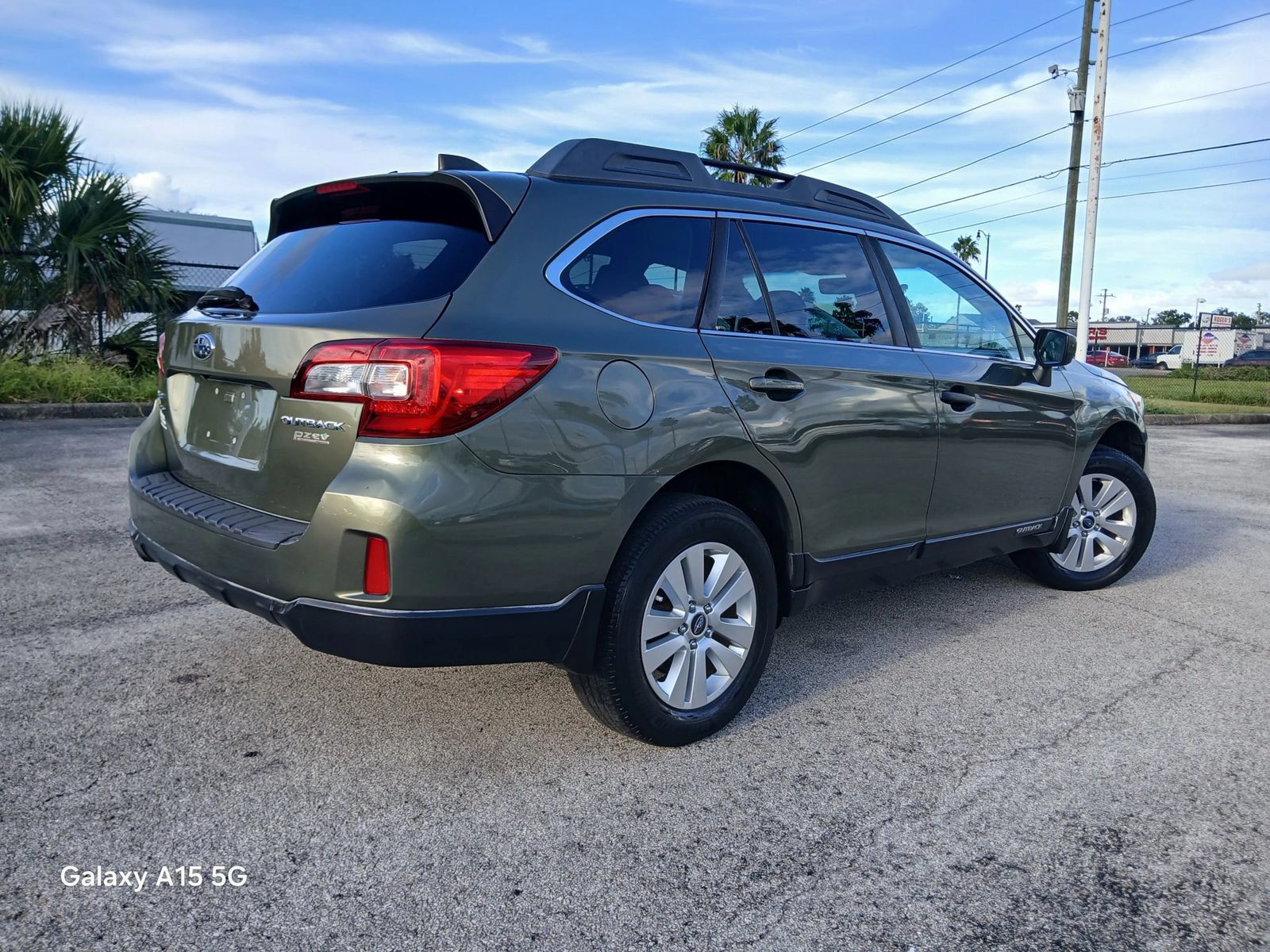 Used 2017 Subaru Outback 2.5i Premium w/ Popular Package #1 AWD/4WD image 34