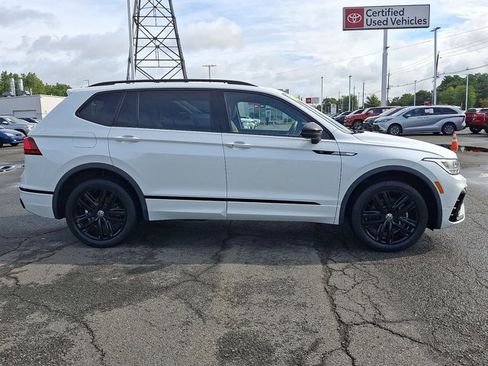 Used 2022 Volkswagen Tiguan SE R-Line AWD/4WD image 26