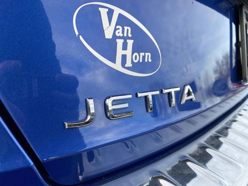 Used 2023 Volkswagen Jetta S image 29