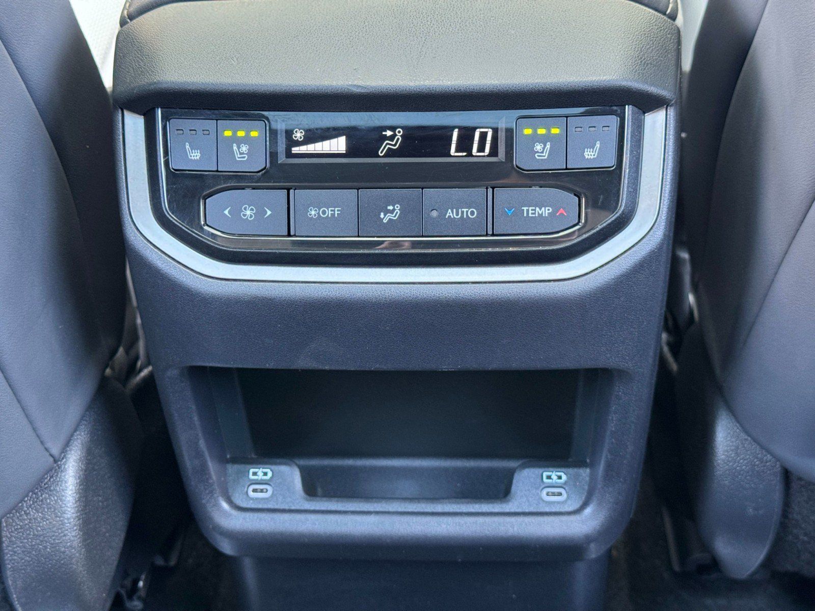 Used 2025 Lexus TX 350 AWD w/ Technology Package image 35