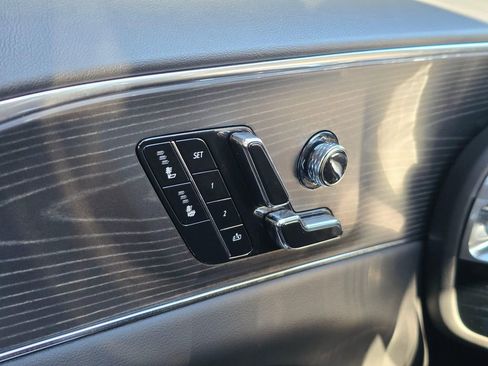 Used 2024 Cadillac Lyriq Sport image 32