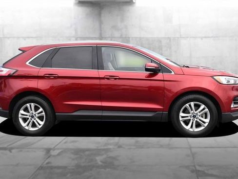 Used 2019 Ford Edge SEL w/ Equipment Group 201A FWD image 5