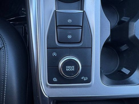 Certified 2023 Ford Explorer XLT w/ Equipment Group 202A AWD/4WD image 24