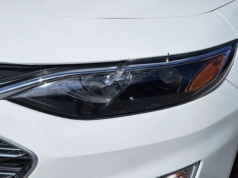 Used 2023 Chevrolet Malibu LT w/ Driver Confidence Package FWD image 11