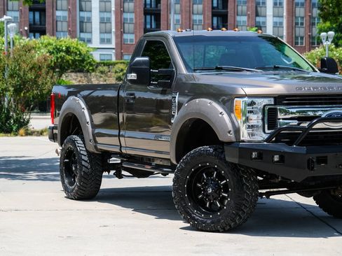 Used 2017 Ford F350 XLT w/ XLT Value Package AWD/4WD image 2