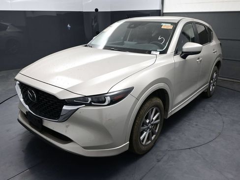 Used 2025 MAZDA CX-5 AWD 2.5 S w/ Preferred Package image 2