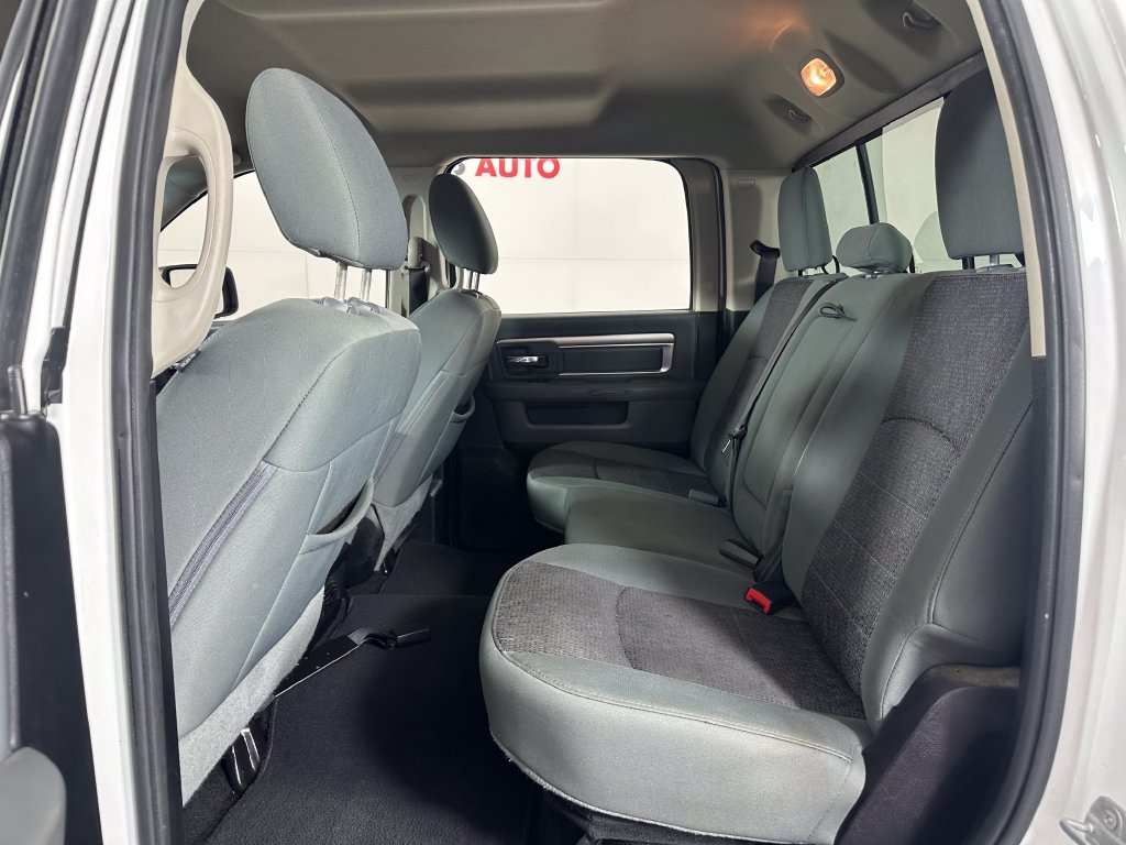 Used 2016 RAM 1500 Big Horn AWD/4WD image 18