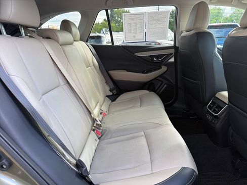 Used 2021 Subaru Outback Limited AWD/4WD image 36