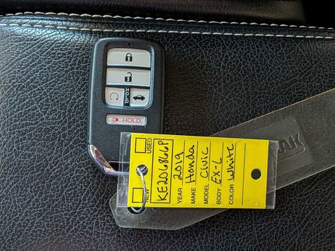 Certified 2019 Honda Civic EX image 33