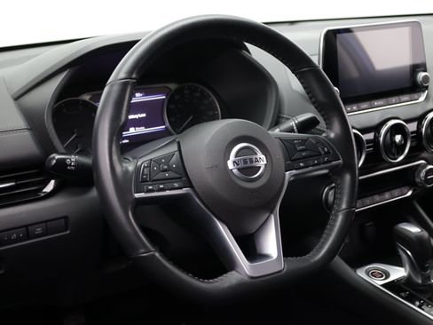 Used 2021 Nissan Sentra SV FWD image 11
