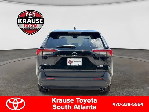 Used 2025 Toyota RAV4 LE AWD/4WD image 6