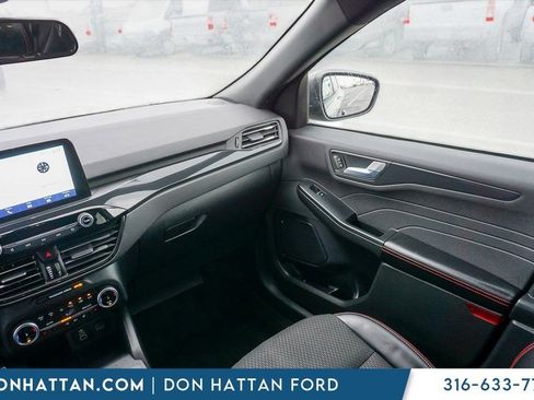Used 2024 Ford Escape ST-Line AWD/4WD image 15