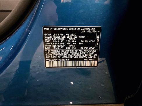 Used 2024 Volkswagen Atlas Cross Sport SEL R-Line AWD/4WD image 32