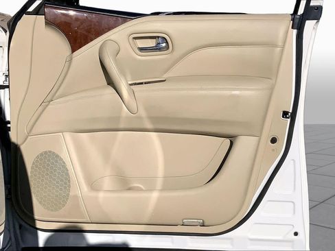 Used 2019 INFINITI QX80 Luxe w/ Proassist Package RWD image 23