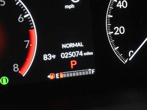 Used 2024 Honda CR-V EX-L image 3