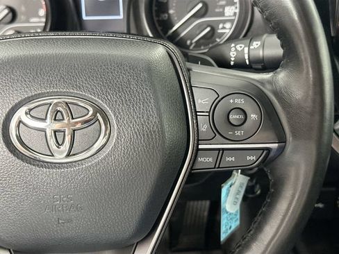 Used 2023 Toyota Camry SE FWD image 21