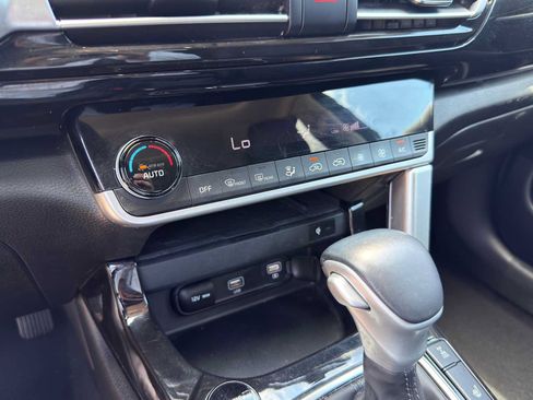 Certified 2023 Kia Seltos EX AWD/4WD image 18
