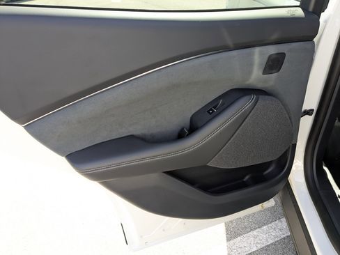 New 2026 Ford Mustang Mach-E GT image 32