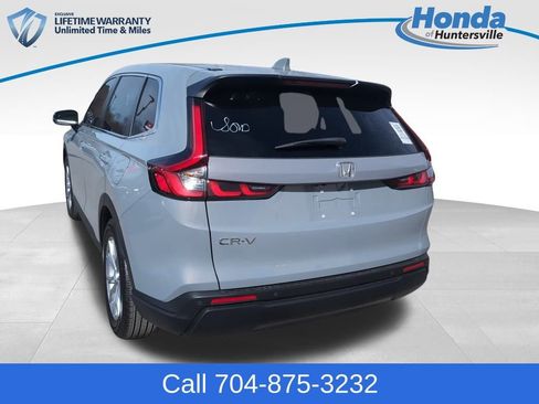 Used 2023 Honda CR-V EX-L image 6