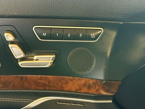 Used 2013 Mercedes-Benz SL 550 SL 550 w/ Premium Pkg image 20