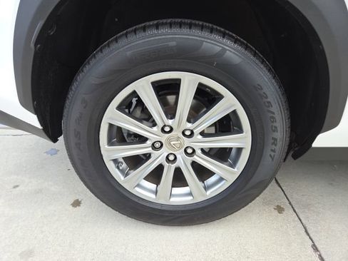 Used 2016 Lexus NX 200t FWD image 12