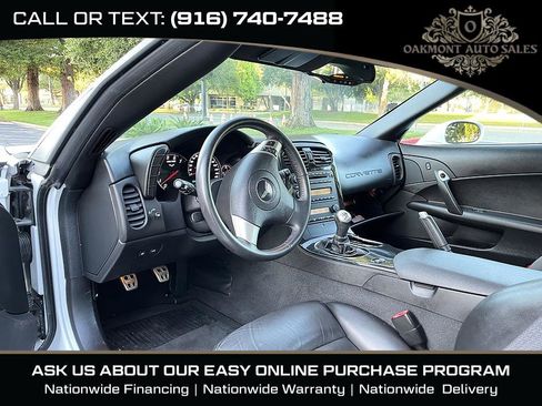 Used 2011 Chevrolet Corvette Coupe w/ 1LT RWD image 14