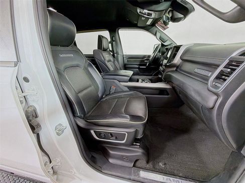 Used 2021 RAM 1500 Laramie w/ Sport Appearance Package AWD/4WD image 30