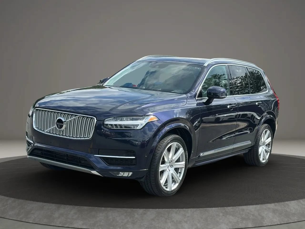Used 2017 Volvo XC90 T6 Inscription w/ Vision Package AWD/4WD image 43