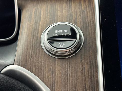 Certified 2026 Mercedes-Benz GLC 300 image 26