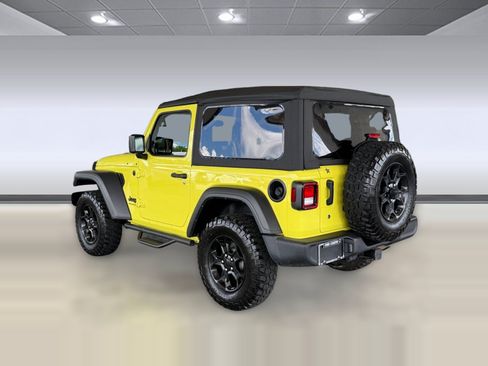 Used 2023 Jeep Wrangler Sport AWD/4WD image 3