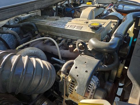 Used 1998 Dodge Ram 2500 Truck 2WD Quad Cab image 17