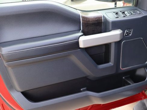 Used 2022 Ford F350 Lariat w/ Lariat Value Package image 21