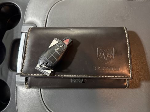 Used 2013 RAM 1500 Express image 17