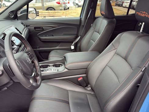 Certified 2024 Honda Ridgeline TrailSport image 4