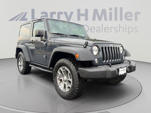 Used 2016 Jeep Wrangler Rubicon w/ Power Convenience Group AWD/4WD image 7