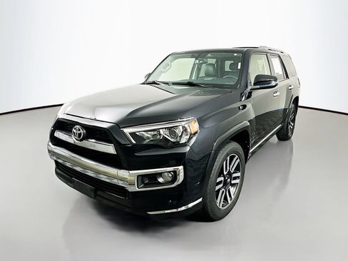 Used 2019 Toyota 4Runner Limited AWD/4WD image 3