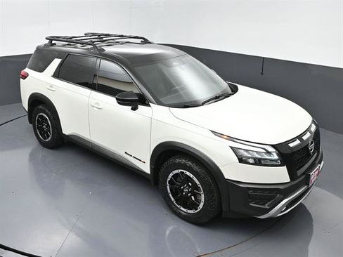 Used 2024 Nissan Pathfinder Rock Creek AWD/4WD image 36