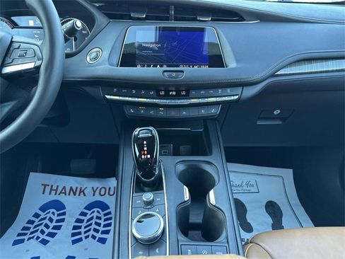 Certified 2022 Cadillac XT4 Premium Luxury w/ Enhanced Visibility Package image 74