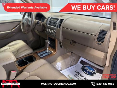 Used 2005 Nissan Pathfinder LE AWD/4WD image 9