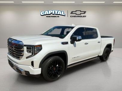 Used 2022 GMC Sierra 1500 Denali w/ Denali Carbonpro Edition