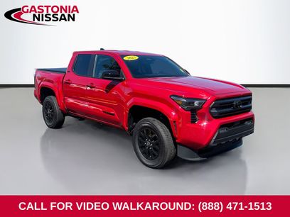Used 2025 Toyota Tacoma SR5