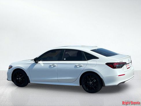 Used 2026 Honda Civic Sport image 4