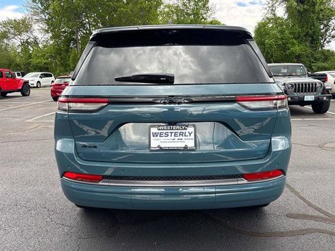 New 2026 Jeep Grand Cherokee Limited AWD/4WD image 3