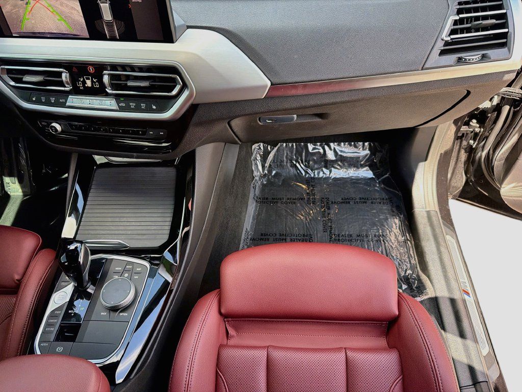 Used 2022 BMW X3 sDrive30i w/ M Sport Package 2 RWD image 17
