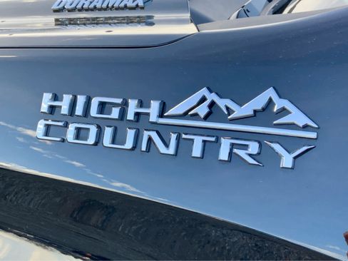 Used 2024 Chevrolet Silverado 1500 High Country w/ Technology Package image 21
